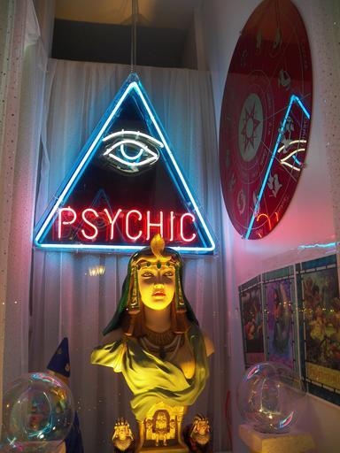 The Psychic Scam